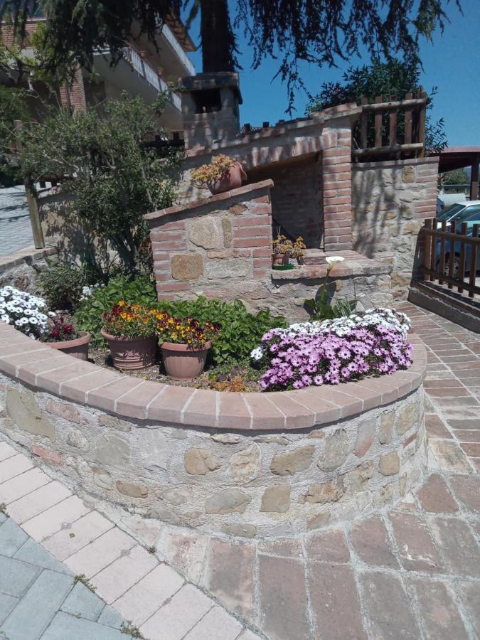Agriturismo Villalta Ponte Felcino ภายนอก รูปภาพ