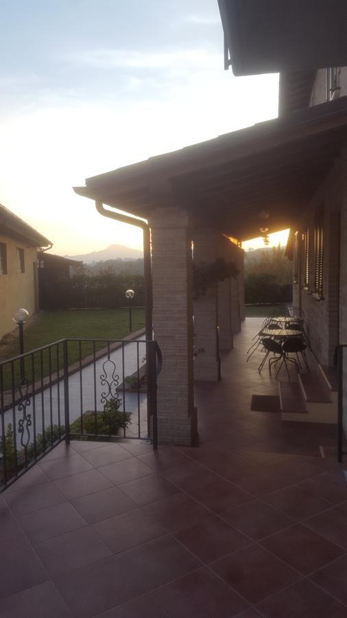 Agriturismo Villalta Ponte Felcino ภายนอก รูปภาพ